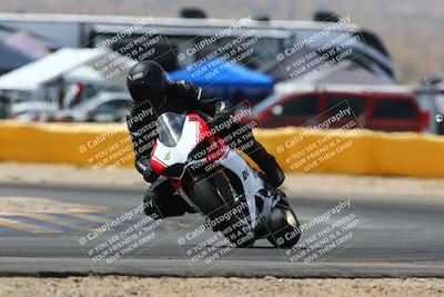 media/Apr-09-2022-SoCal Trackdays (Sat) [[c9e19a26ab]]/Turn 2 (1140am)/